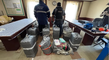 Prefectura y Aduana secuestra mas de 400 kilos de cocaína que venian en un buque de Dubai