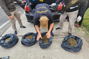 La Policia secuestro 7 kilos de marihuana que era transportada en bolsas de consorcio